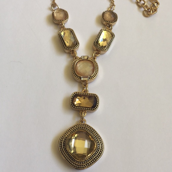 Napier Jewelry - Napier gorgeous faux jewel 💎 adjusts necklace